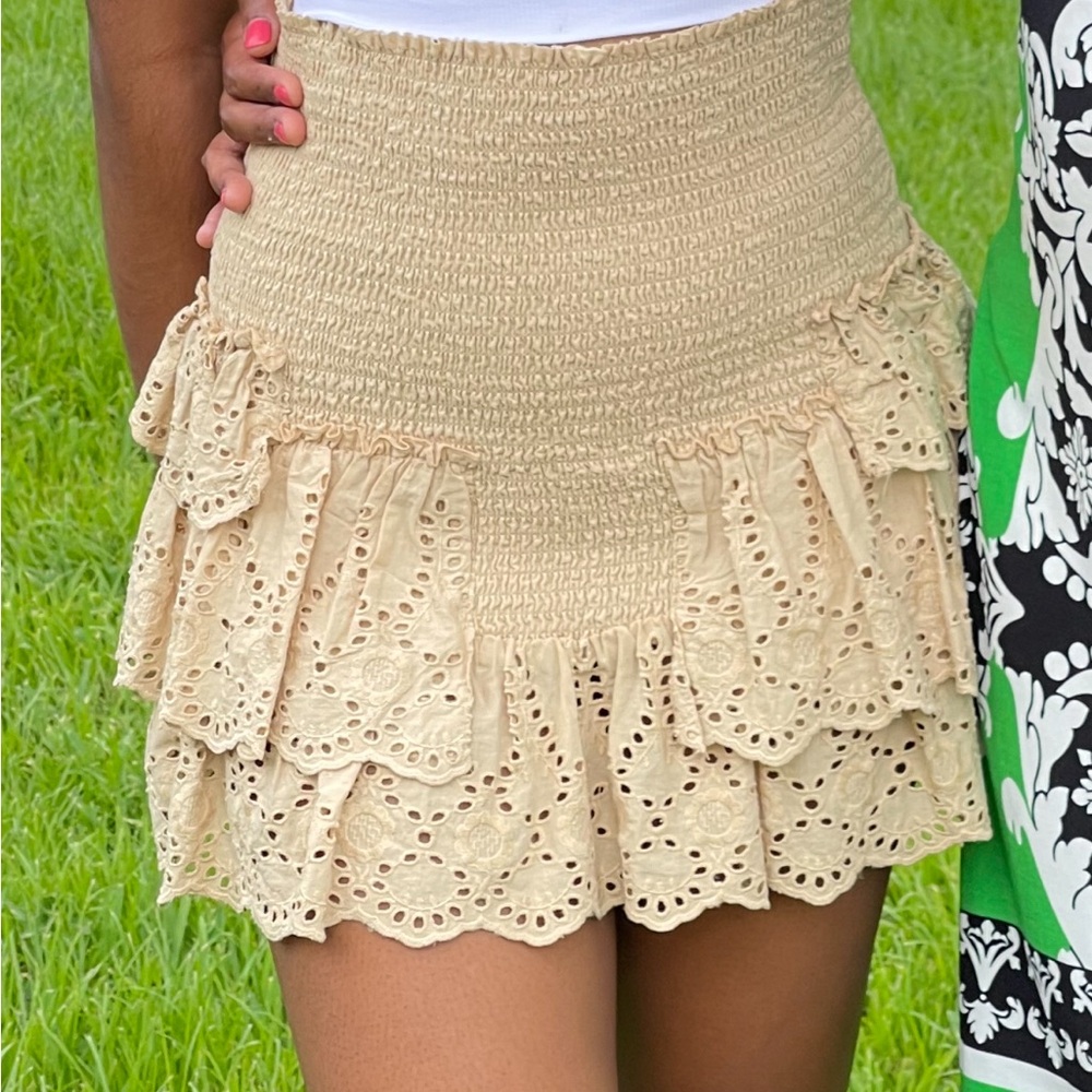 Beige Lace Ruffle Skirt